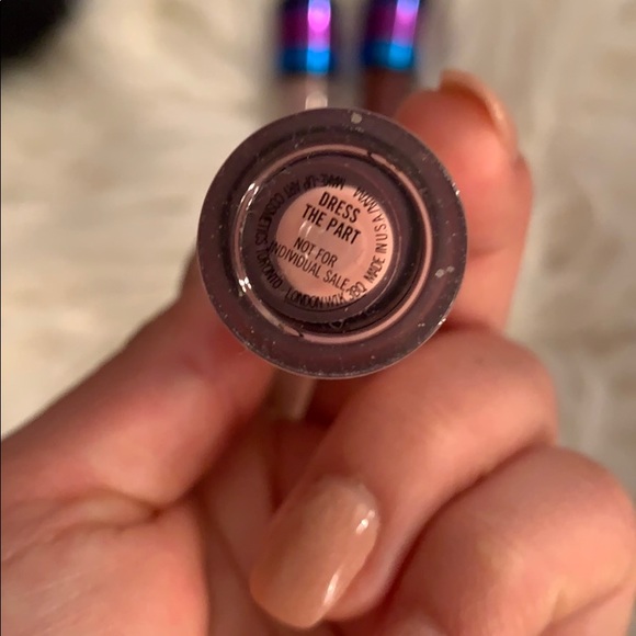 SOLD ***MAC Cosmetics Lip Gloss set. - Picture 2 of 4